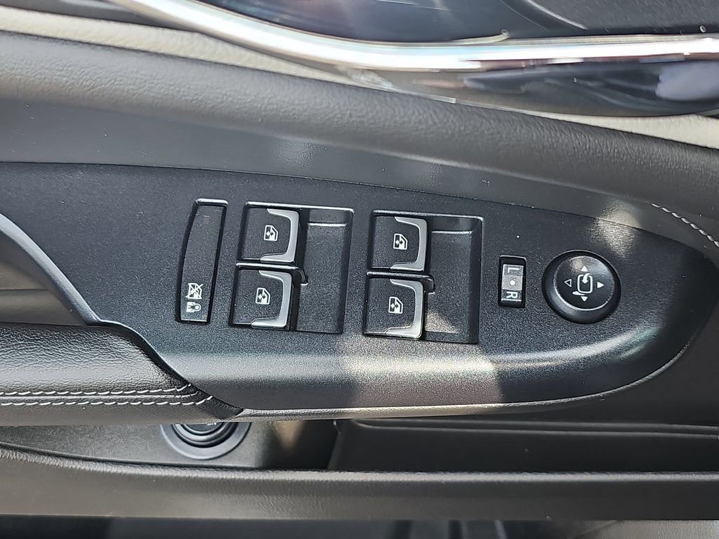 Used 2015 Cadillac SRX Premium w/ Driver Assist Package AWD/4WD image 31
