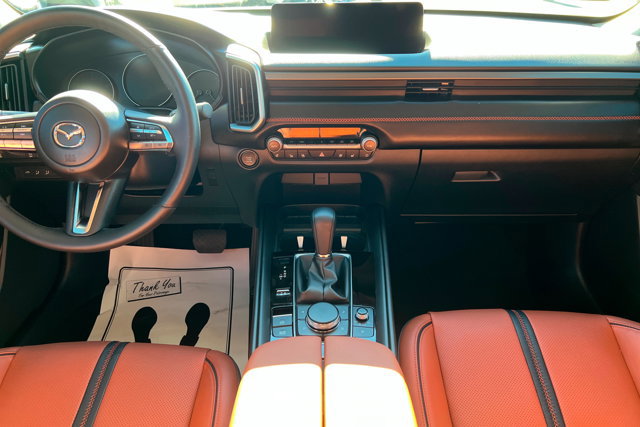 Used 2025 MAZDA CX-50 AWD 2.5 Turbo w/ Premium Pkg image 13