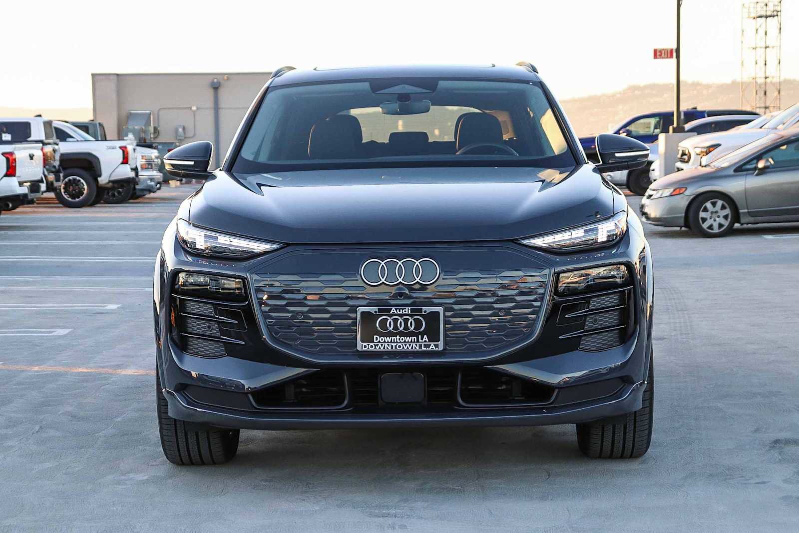 Used 2025 Audi Q6 e-tron Premium Plus w/ Premium Plus image 2