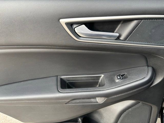 Certified 2024 Ford Edge SEL w/ Convenience Package image 17