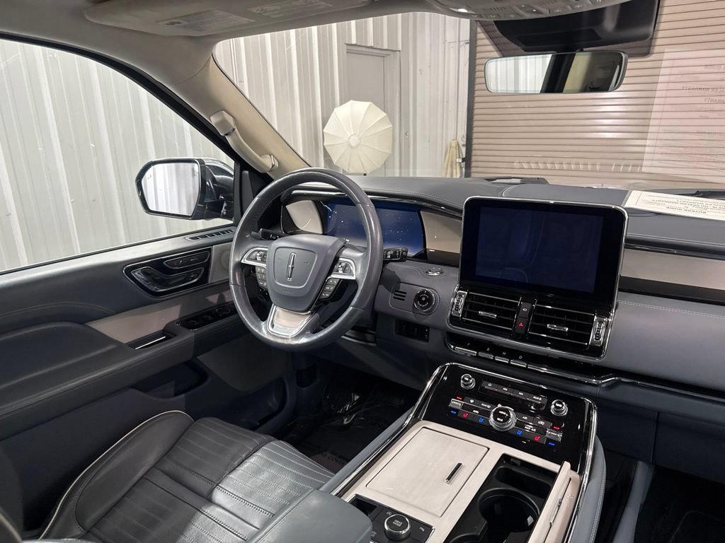 Used 2020 Lincoln Navigator L Black Label AWD/4WD image 22