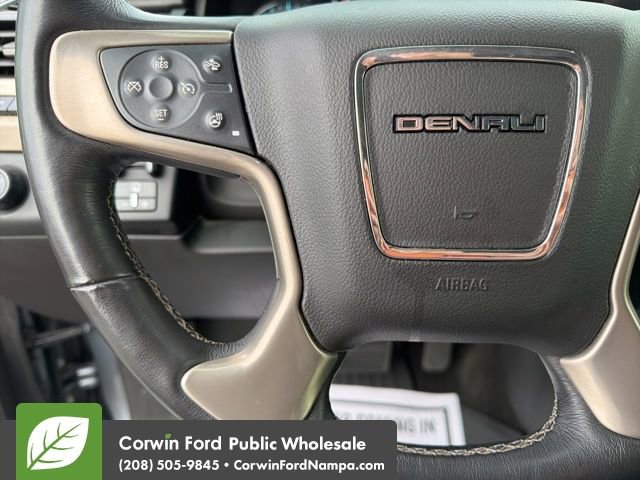 Used 2018 GMC Yukon XL Denali image 15