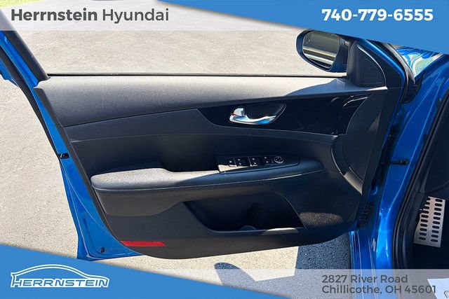 Used 2023 Kia Forte GT-Line FWD image 13