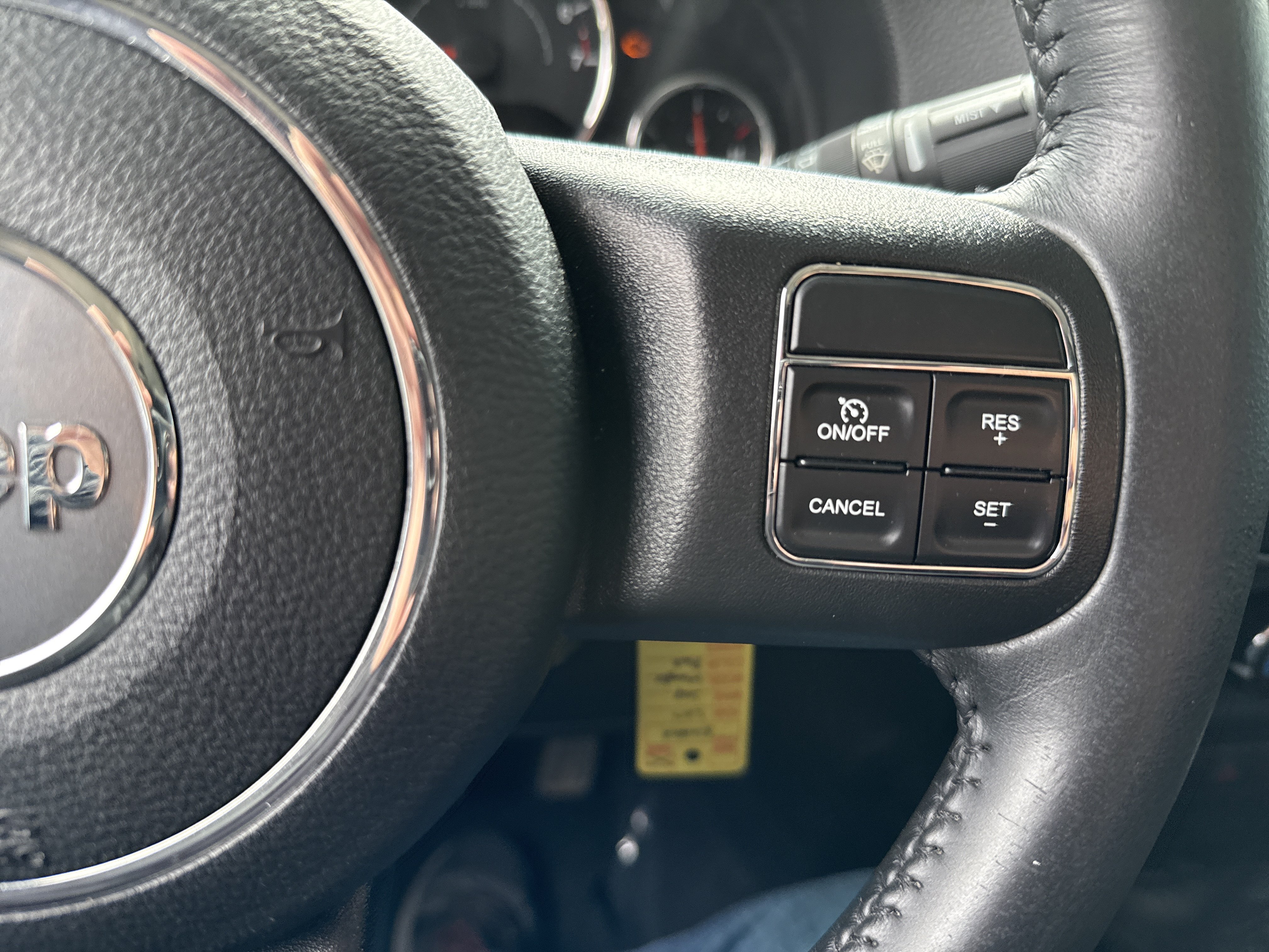 Used 2017 Jeep Wrangler Unlimited Sport w/ Connectivity Group AWD/4WD image 18