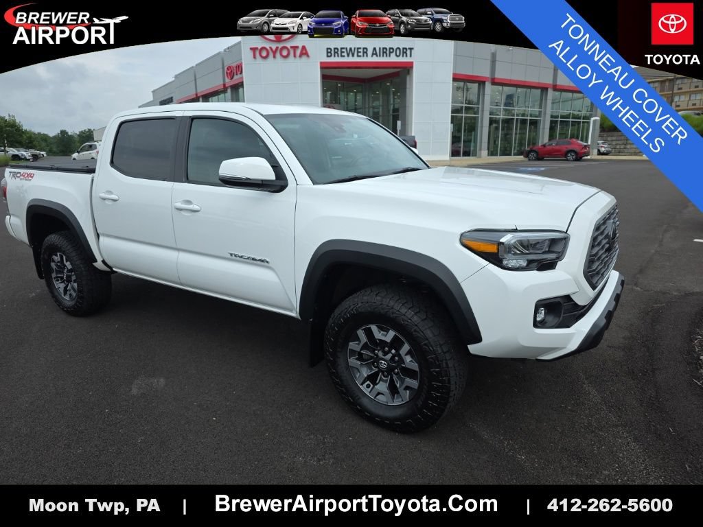 Used 2023 Toyota Tacoma TRD Off-Road w/ Technology Package AWD/4WD image 1