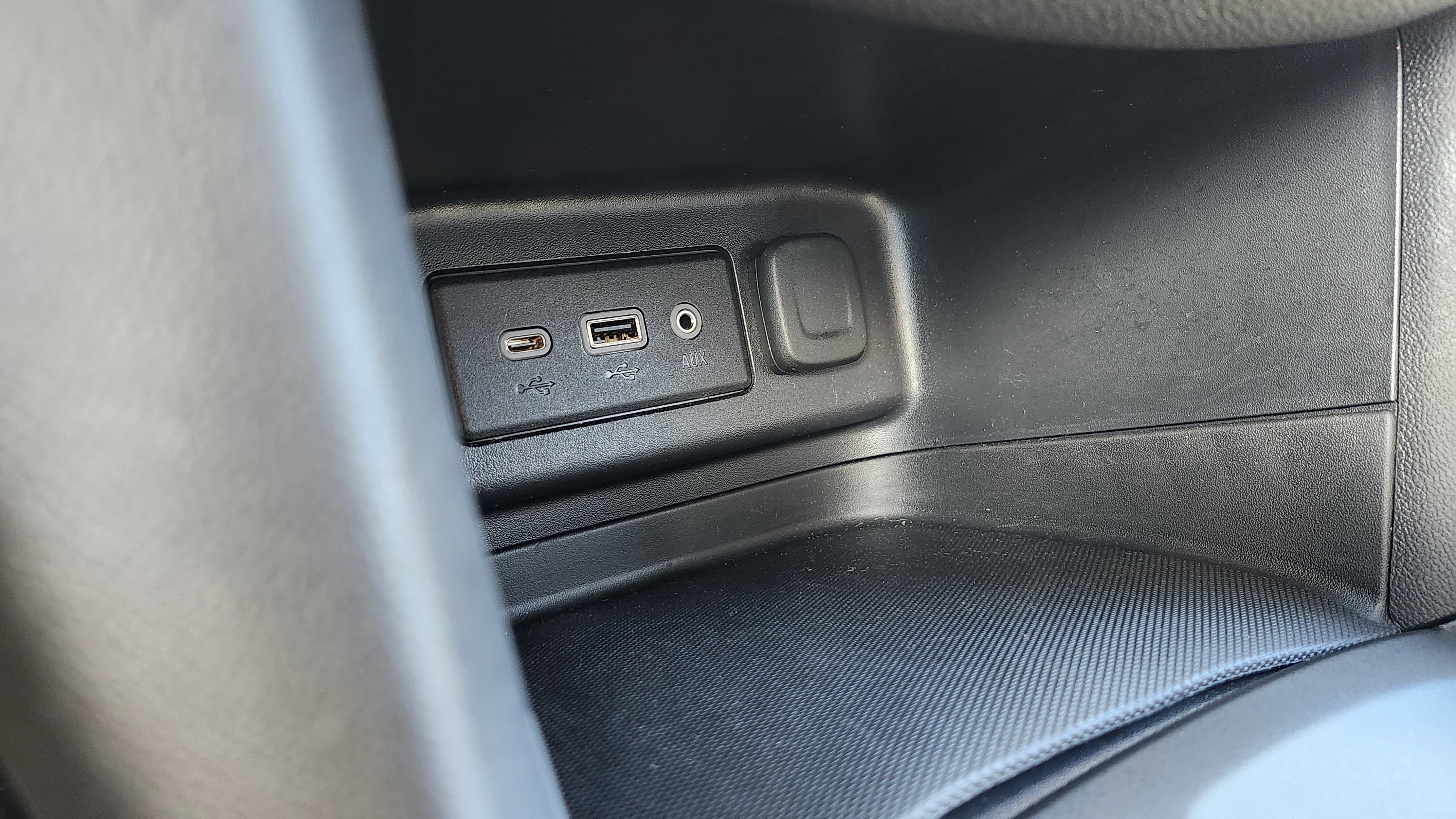 Used 2020 Chevrolet Equinox LT image 8