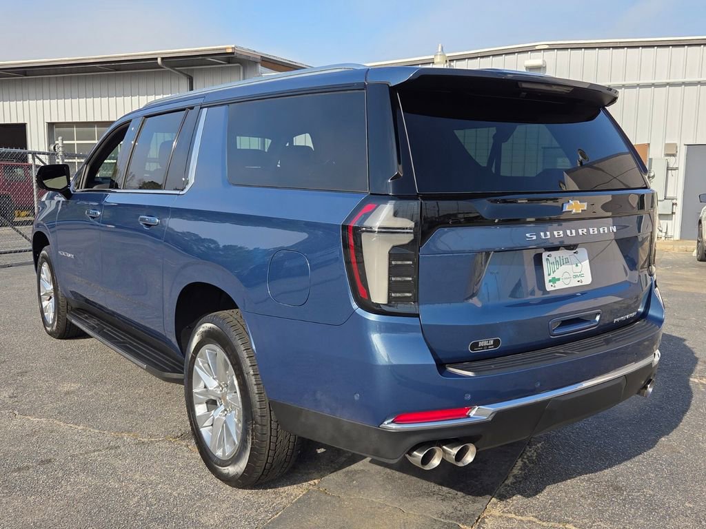 New 2026 Chevrolet Suburban Premier image 9