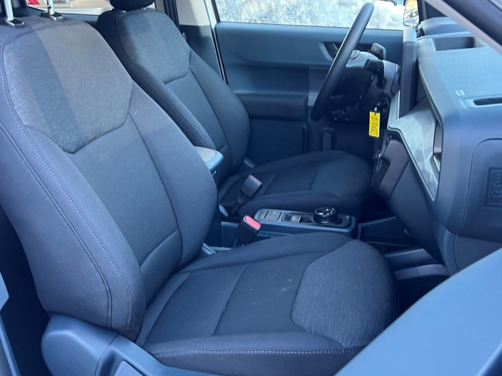 Used 2025 Ford Maverick XL image 10