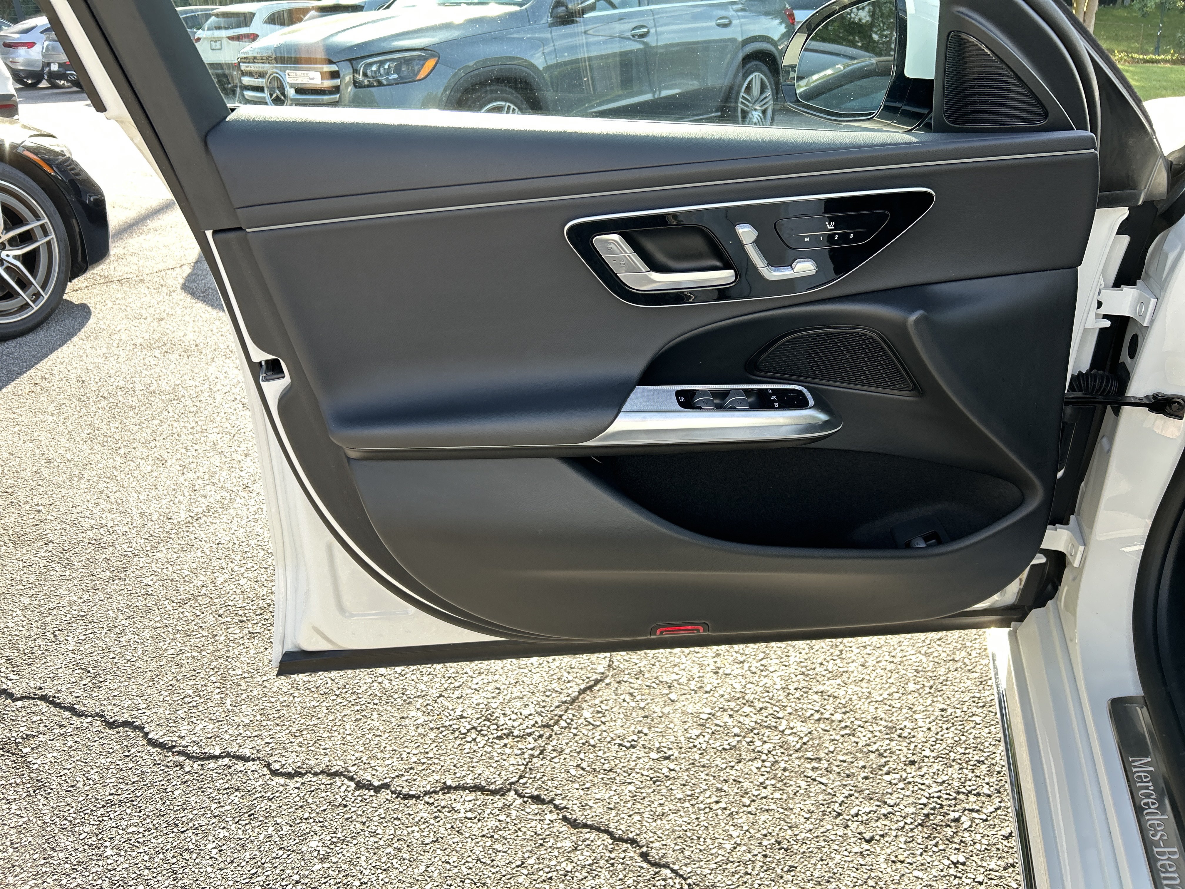 Certified 2025 Mercedes-Benz E 350 Sedan w/ Winter Package image 18