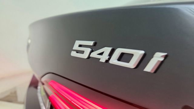 Used 2026 BMW 540i xDrive image 18
