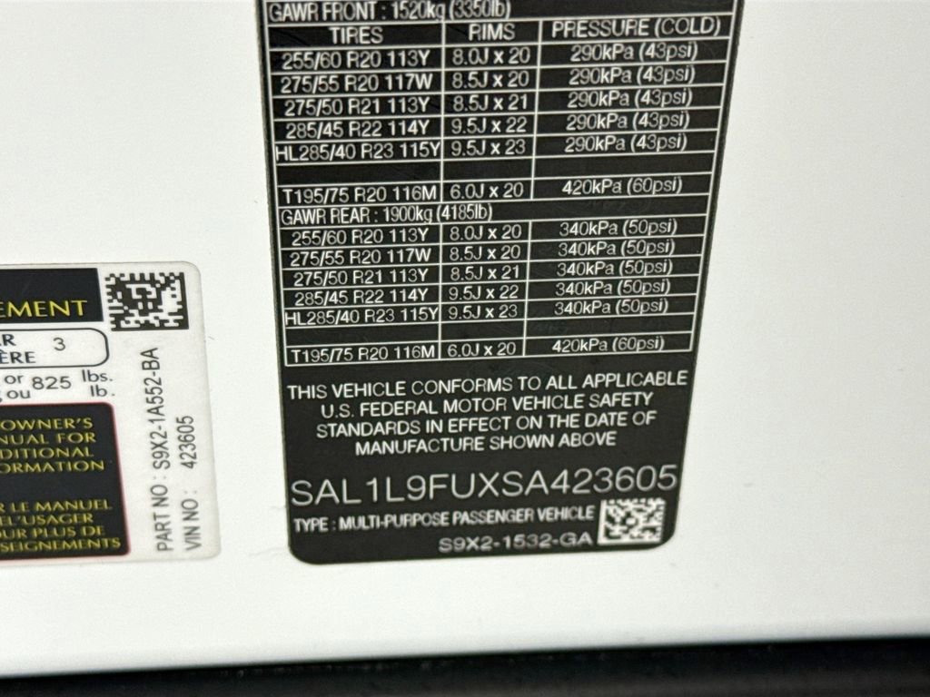 Certified 2025 Land Rover Range Rover Sport Dynamic SE AWD/4WD image 33