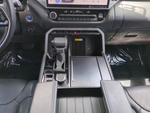 Used 2024 Toyota Sequoia Platinum AWD/4WD image 18