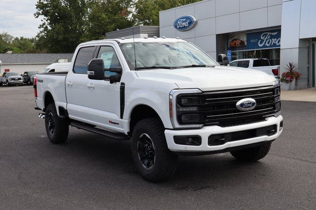 New 2026 Ford F250 Platinum w/ Tremor Off-Road Package image 2