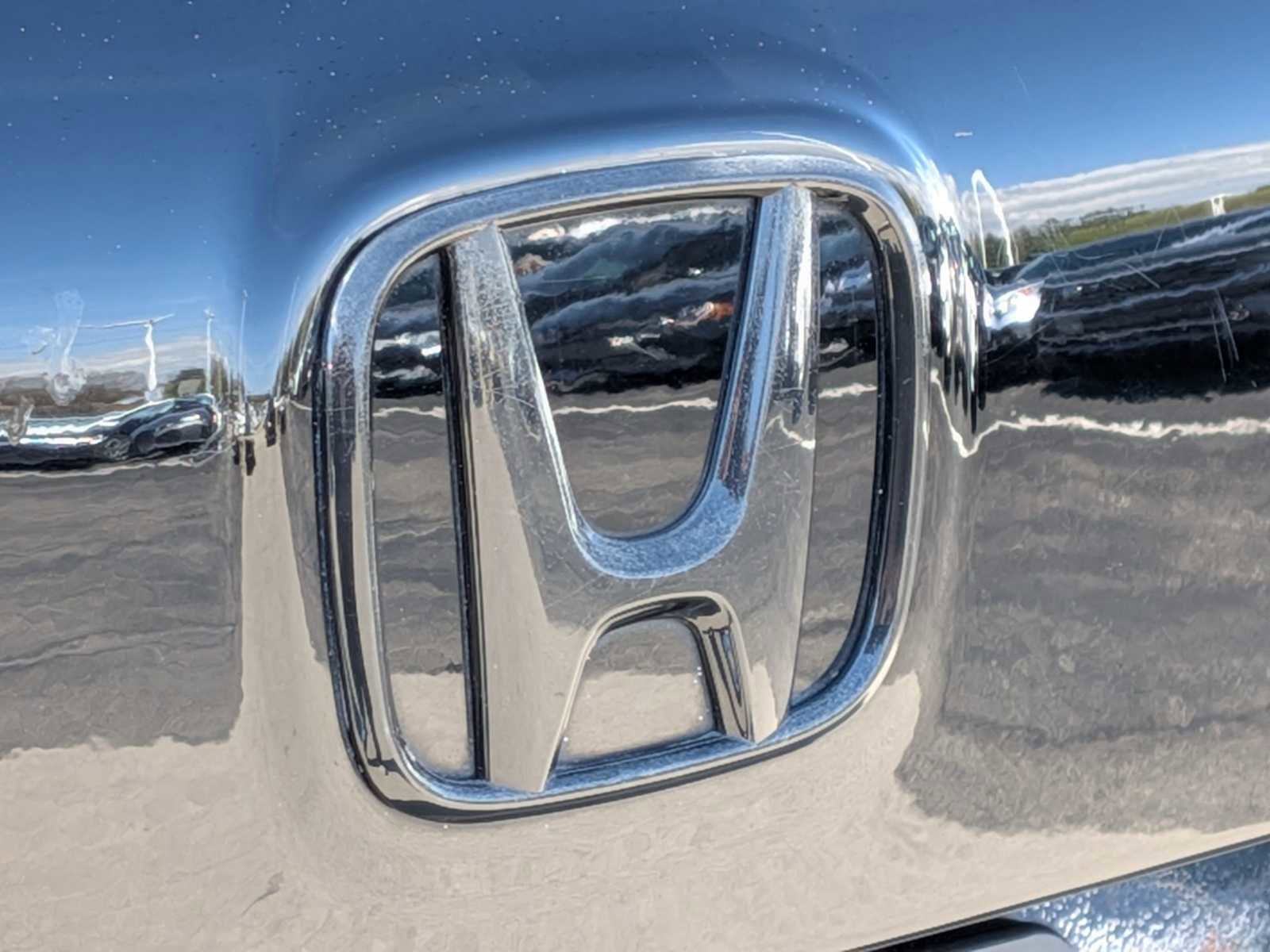 Used 2020 Honda Pilot Black Edition image 11