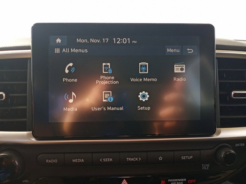 Certified 2024 Hyundai Venue SEL image 13