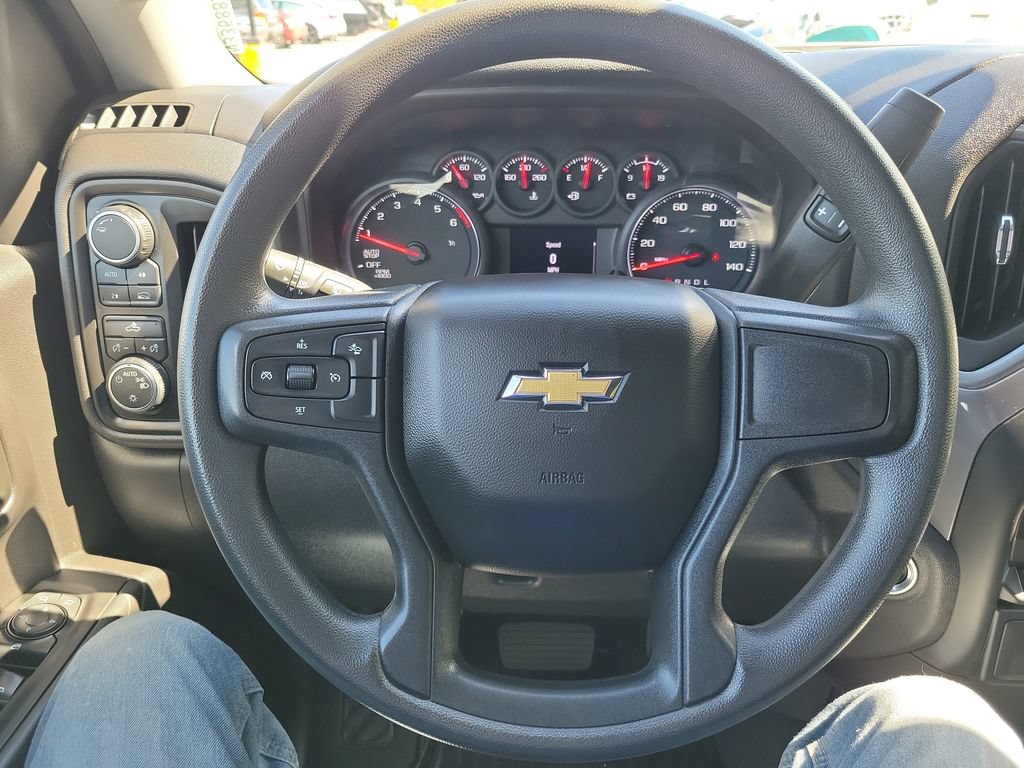 Used 2023 Chevrolet Silverado 1500 Custom AWD/4WD image 23