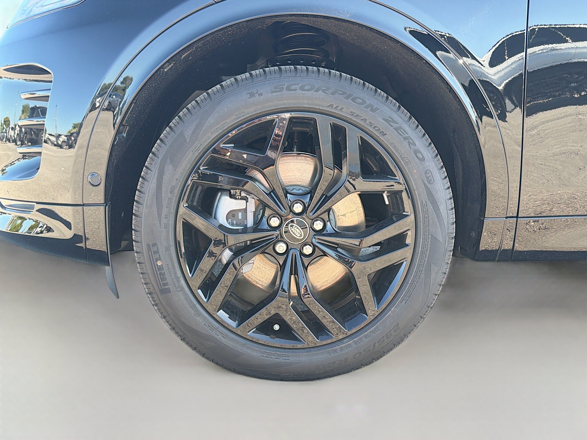 New 2026 Land Rover Discovery Sport Landmark AWD/4WD image 42