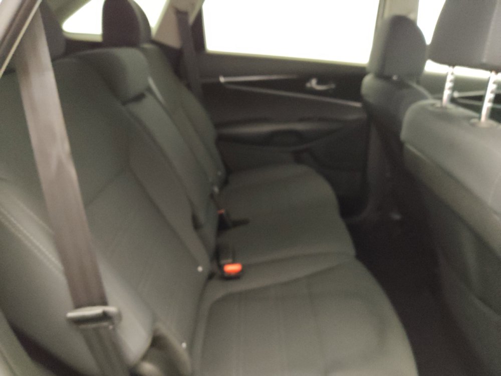 Used 2019 Kia Sorento AWD image 19