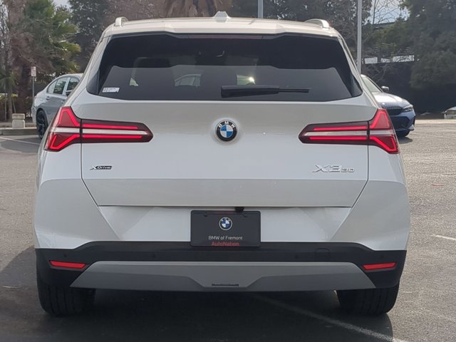 Used 2026 BMW X3 xDrive30 w/ Premium Package image 8