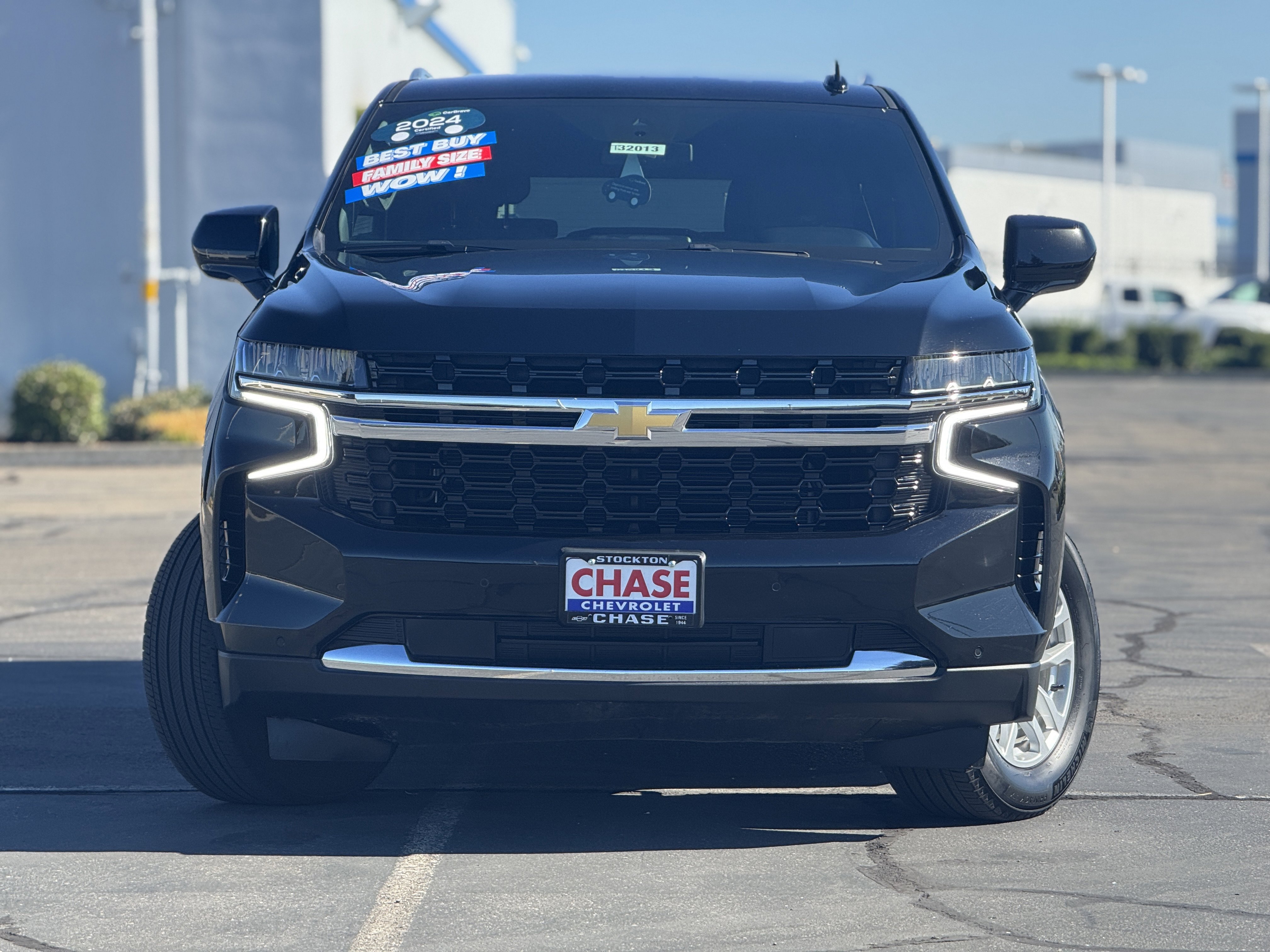 Certified 2024 Chevrolet Suburban LS image 2