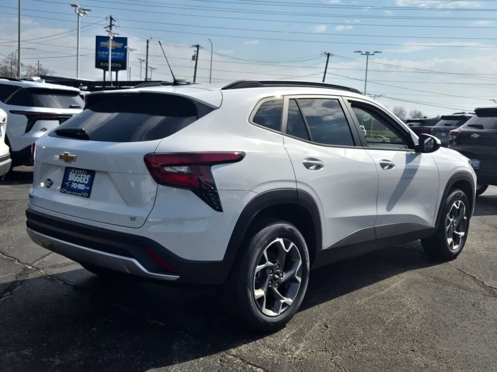 New 2026 Chevrolet Trax LT image 10