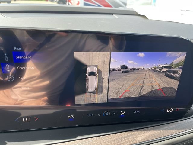 New 2026 Chevrolet Tahoe LS w/ LPO, Dark Essentials Package AWD/4WD image 17