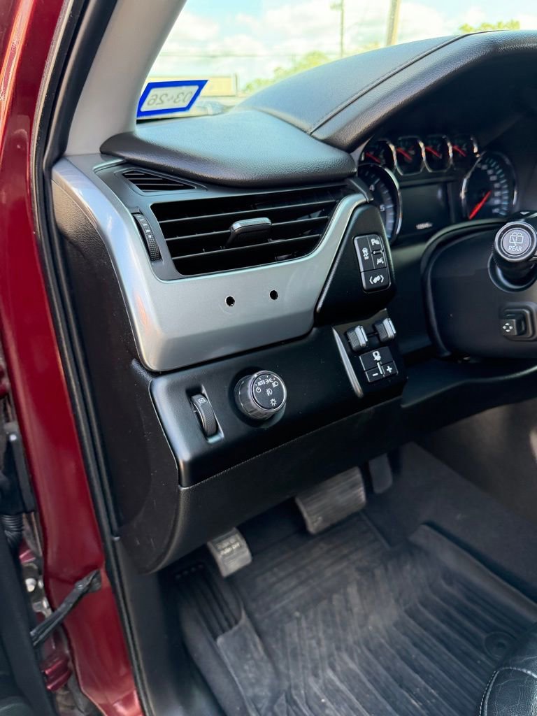 Used 2019 Chevrolet Tahoe LT w/ Luxury Package image 17