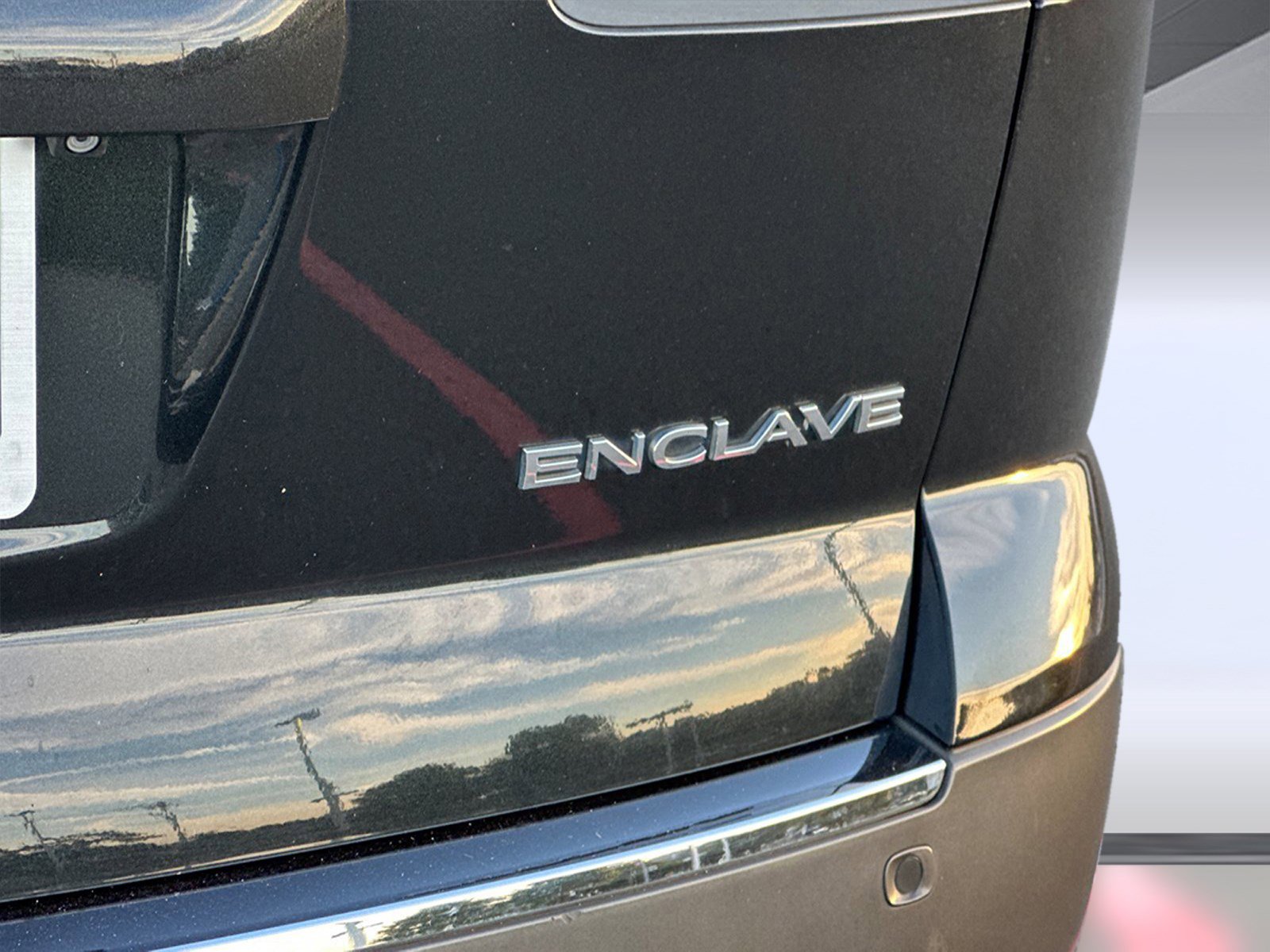 Used 2012 Buick Enclave Premium w/ Trailering Provision Package image 22