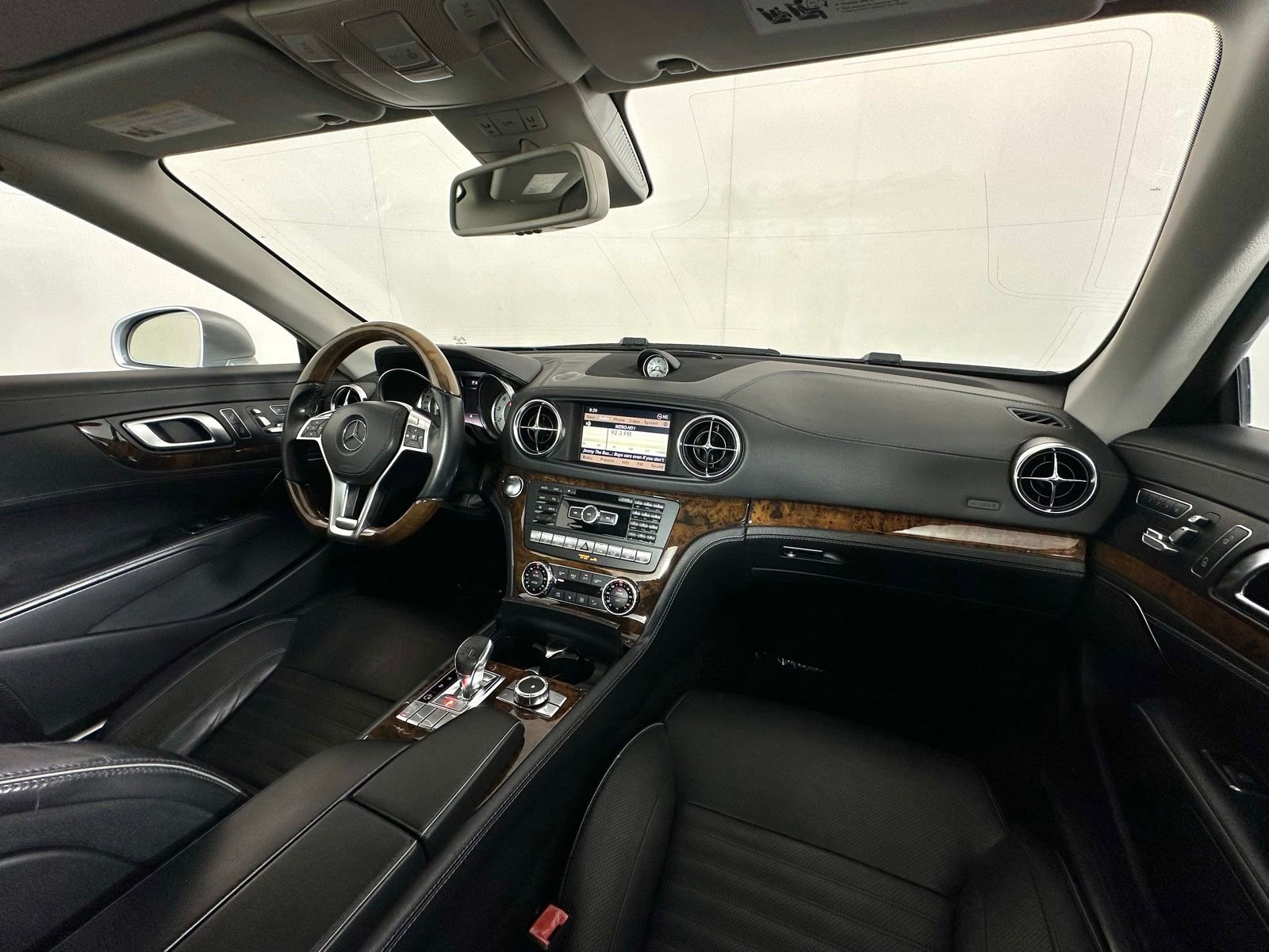 Used 2013 Mercedes-Benz SL 550 image 37
