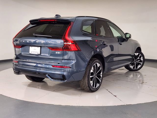 New 2026 Volvo XC60 B5 Plus w/ Protection Package Premier AWD/4WD image 2