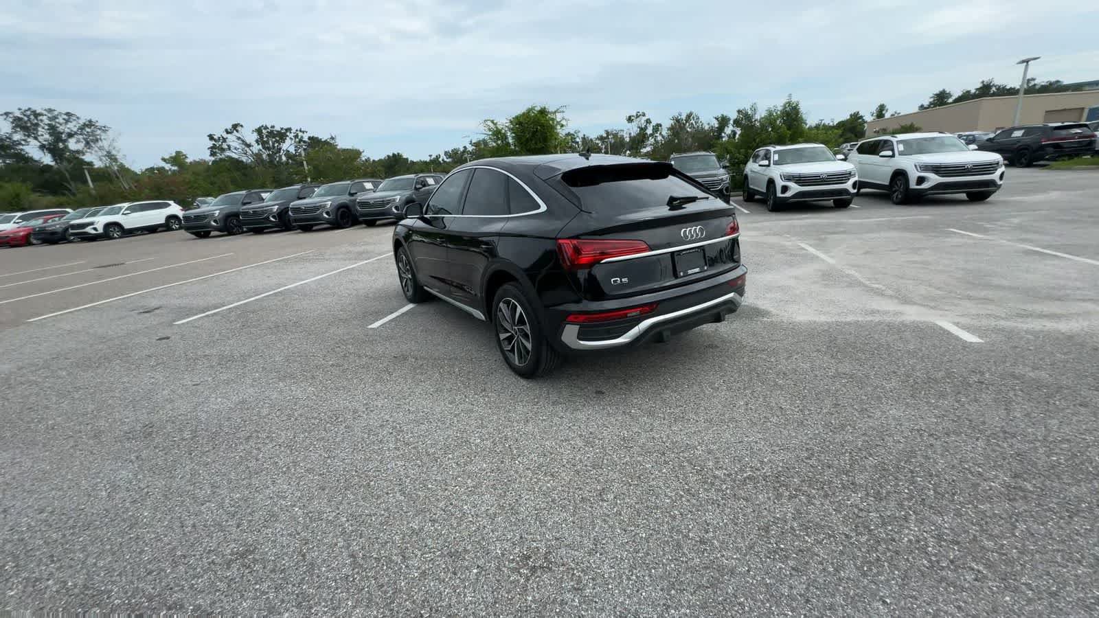 Used 2023 Audi Q5 2.0T Prestige w/ Prestige Package AWD/4WD image 6