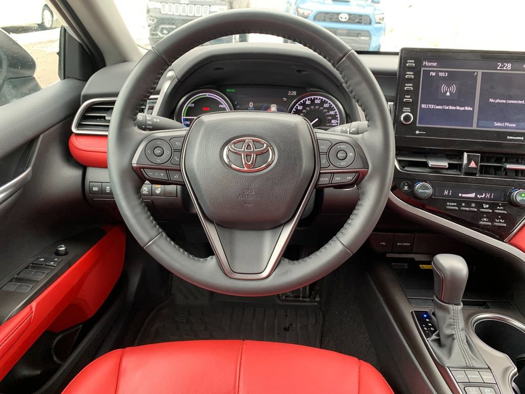 Used 2024 Toyota Camry XSE image 17