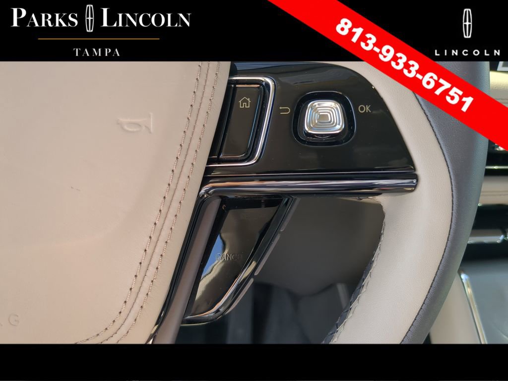 Certified 2023 Lincoln Aviator 2WD w/ Premium Package image 30