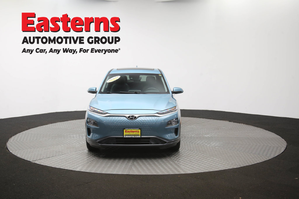 Used 2021 Hyundai Kona Limited FWD image 56