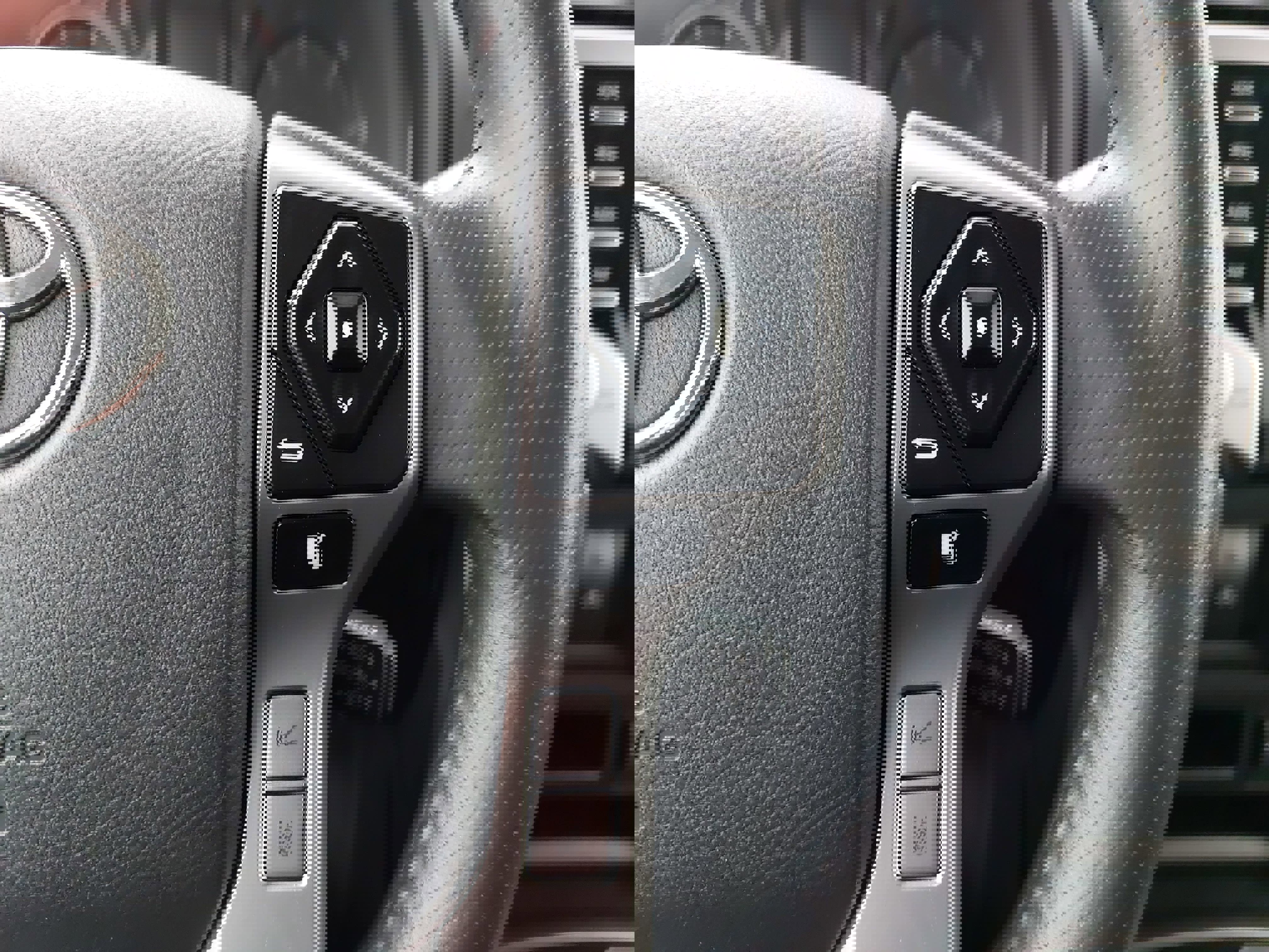 Used 2021 Toyota 4Runner SR5 image 19