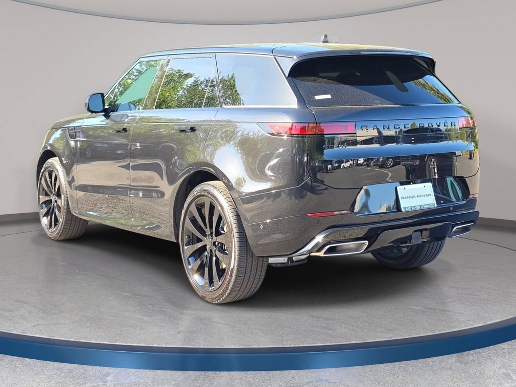 New 2026 Land Rover Range Rover Sport Dynamic SE AWD/4WD image 7