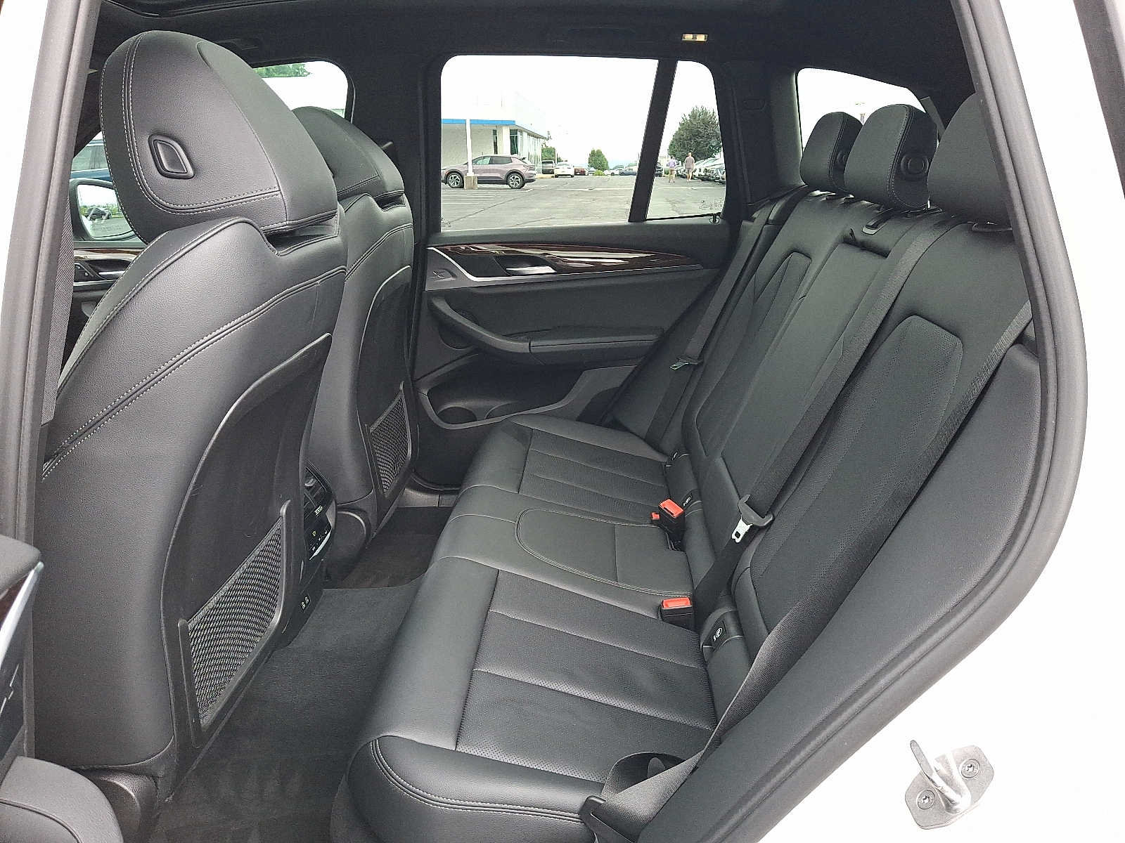 Used 2022 BMW X3 xDrive30i w/ Convenience Package AWD/4WD image 10