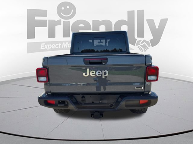 Used 2022 Jeep Gladiator Overland w/ Cold Weather Group AWD/4WD image 5