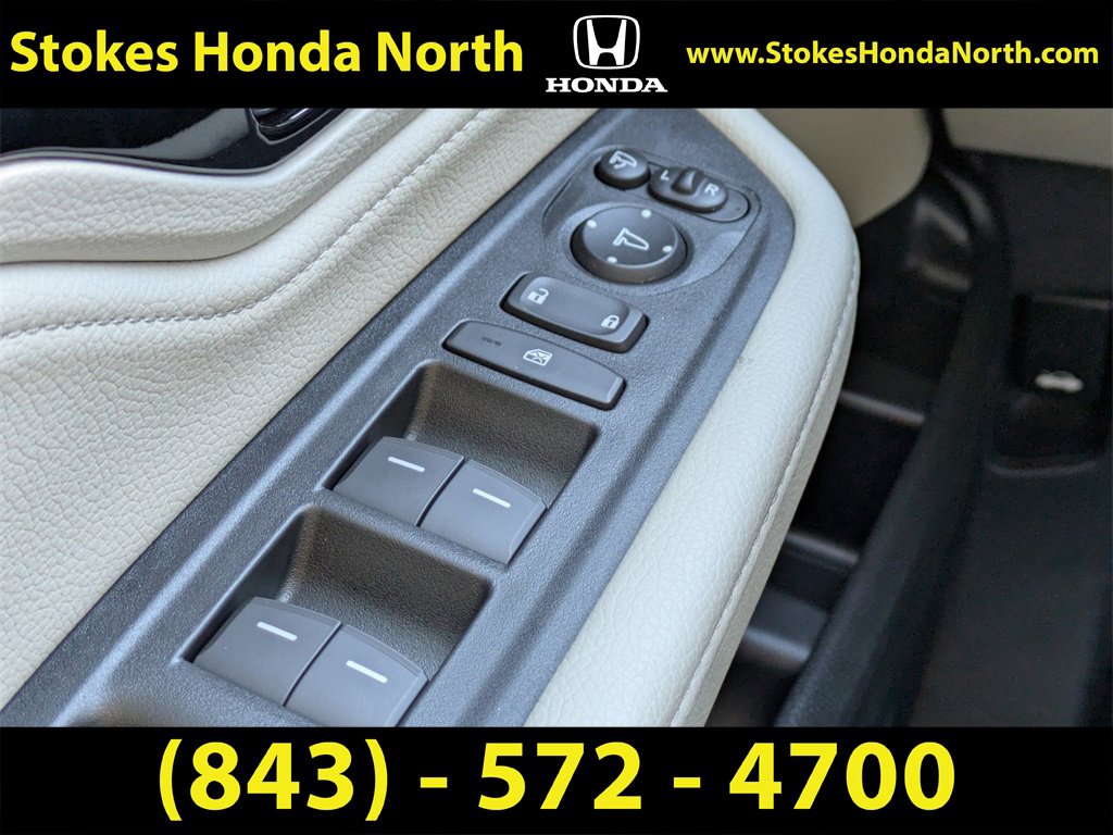 Certified 2025 Honda Odyssey Elite image 27