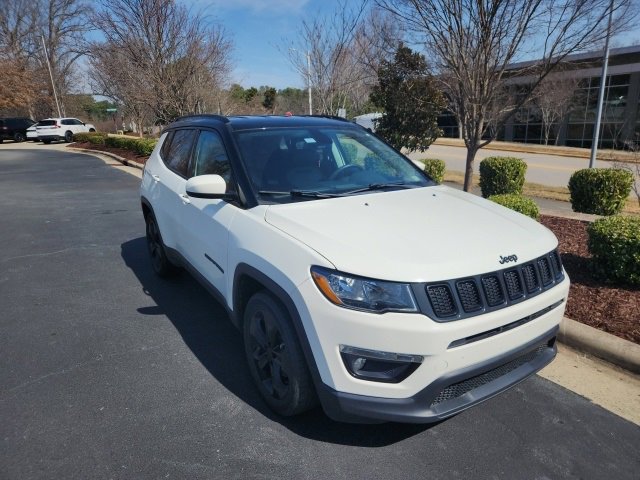 Used 2021 Jeep Compass Latitude image 2