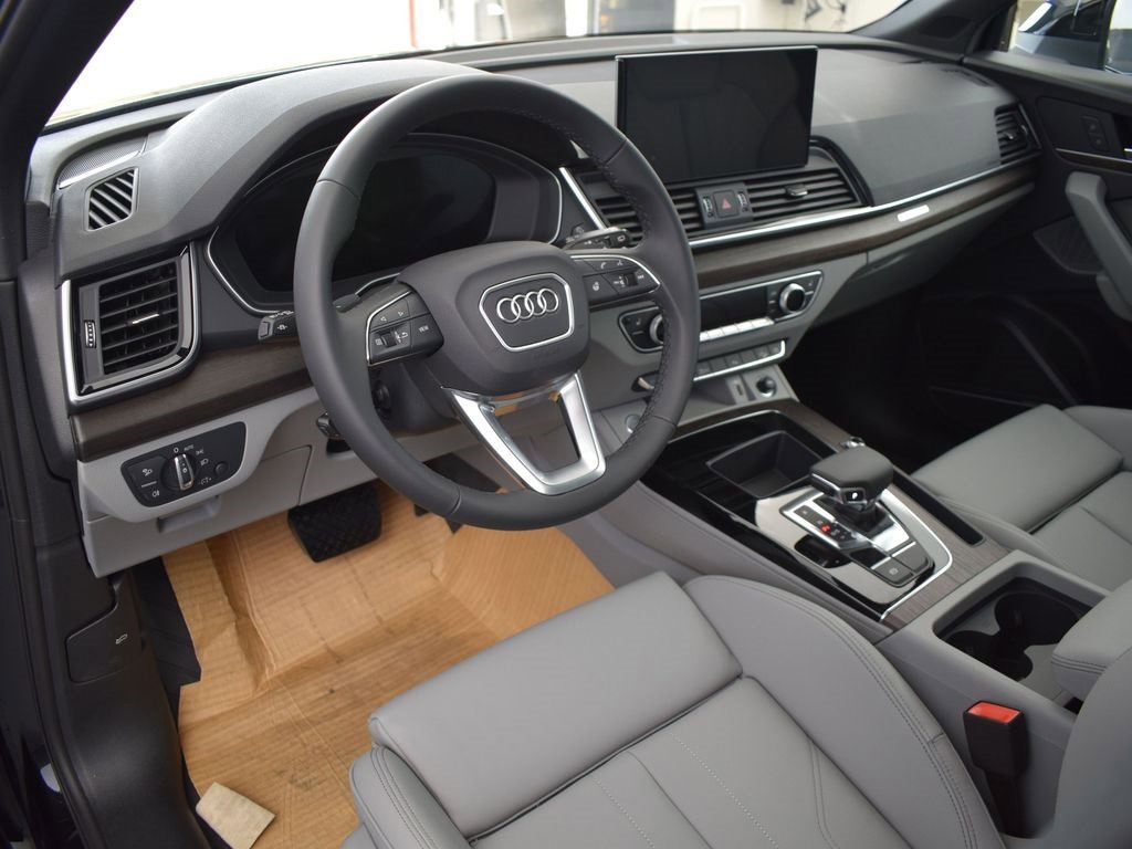 Certified 2024 Audi Q5 2.0T Premium Plus w/ Premium Plus Package image 25