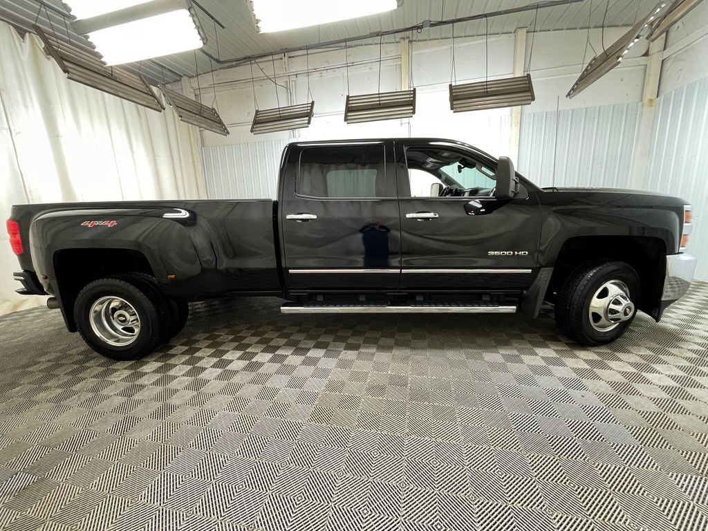 Used 2015 Chevrolet Silverado 3500 LTZ w/ Duramax Plus Package image 26