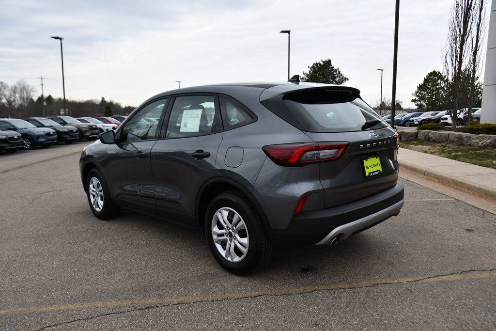 Used 2023 Ford Escape AWD image 4