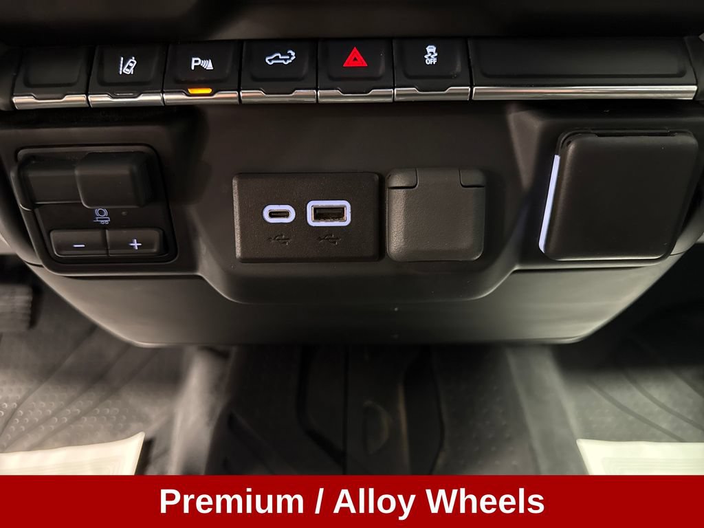 Used 2024 Chevrolet Silverado 2500 W/T w/ WT Fleet Convenience Package AWD/4WD image 17