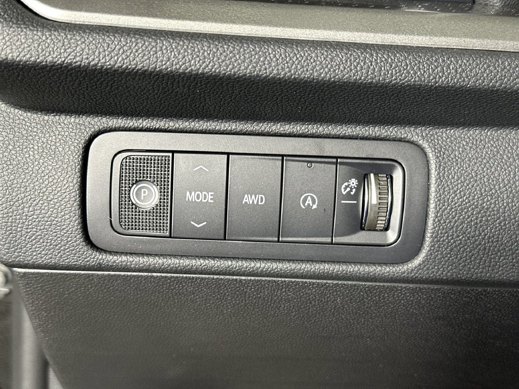 New 2027 Chevrolet Traverse LT AWD/4WD image 19
