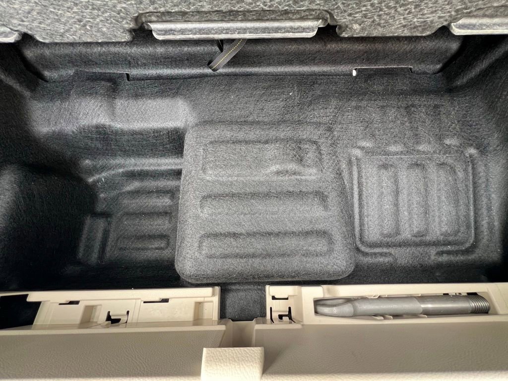 Certified 2023 Mercedes-Benz EQS 450+ 4MATIC SUV image 40