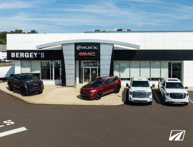 Certified 2025 GMC Acadia Elevation image 42