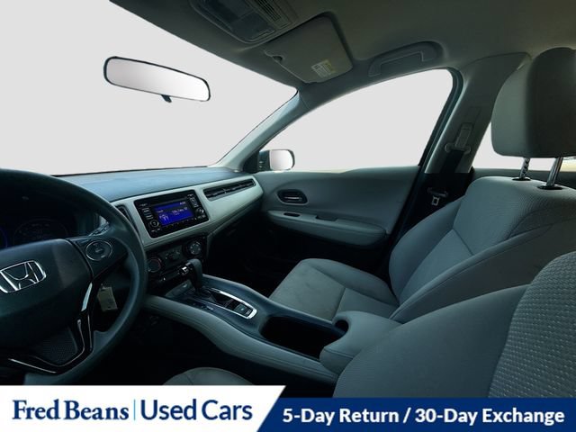Used 2017 Honda HR-V LX image 26