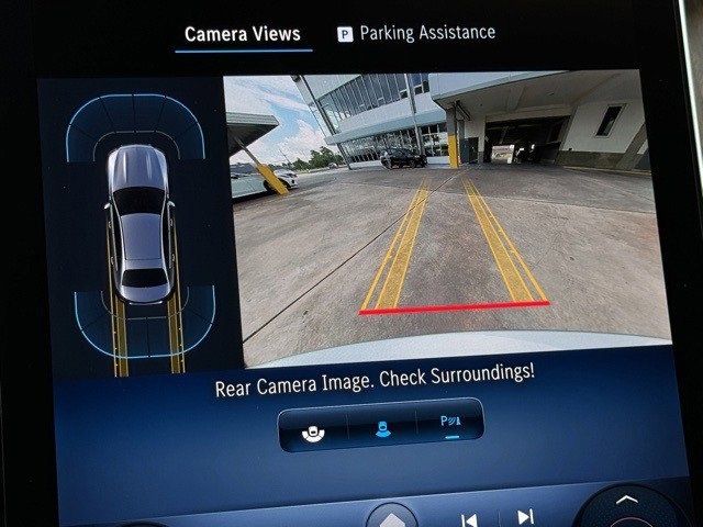 Used 2024 Mercedes-Benz C 300 Sedan image 5