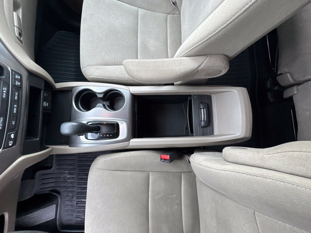 Used 2019 Honda Pilot LX image 22
